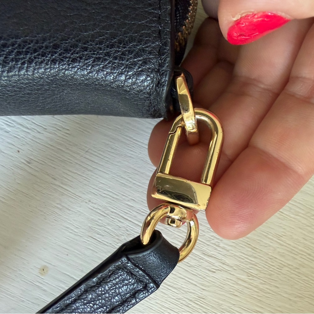 Tory Burch Black Pebbled Leather Embossed Logo Crossbody - Picture 7 of 12
